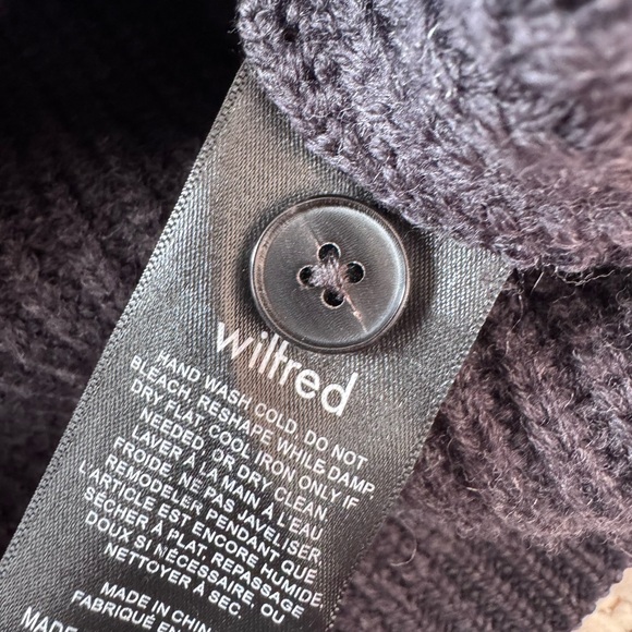 Aritzia Wilfred Charcoal Gray Wool Cropped Sweater Medium - Picture 5 of 9